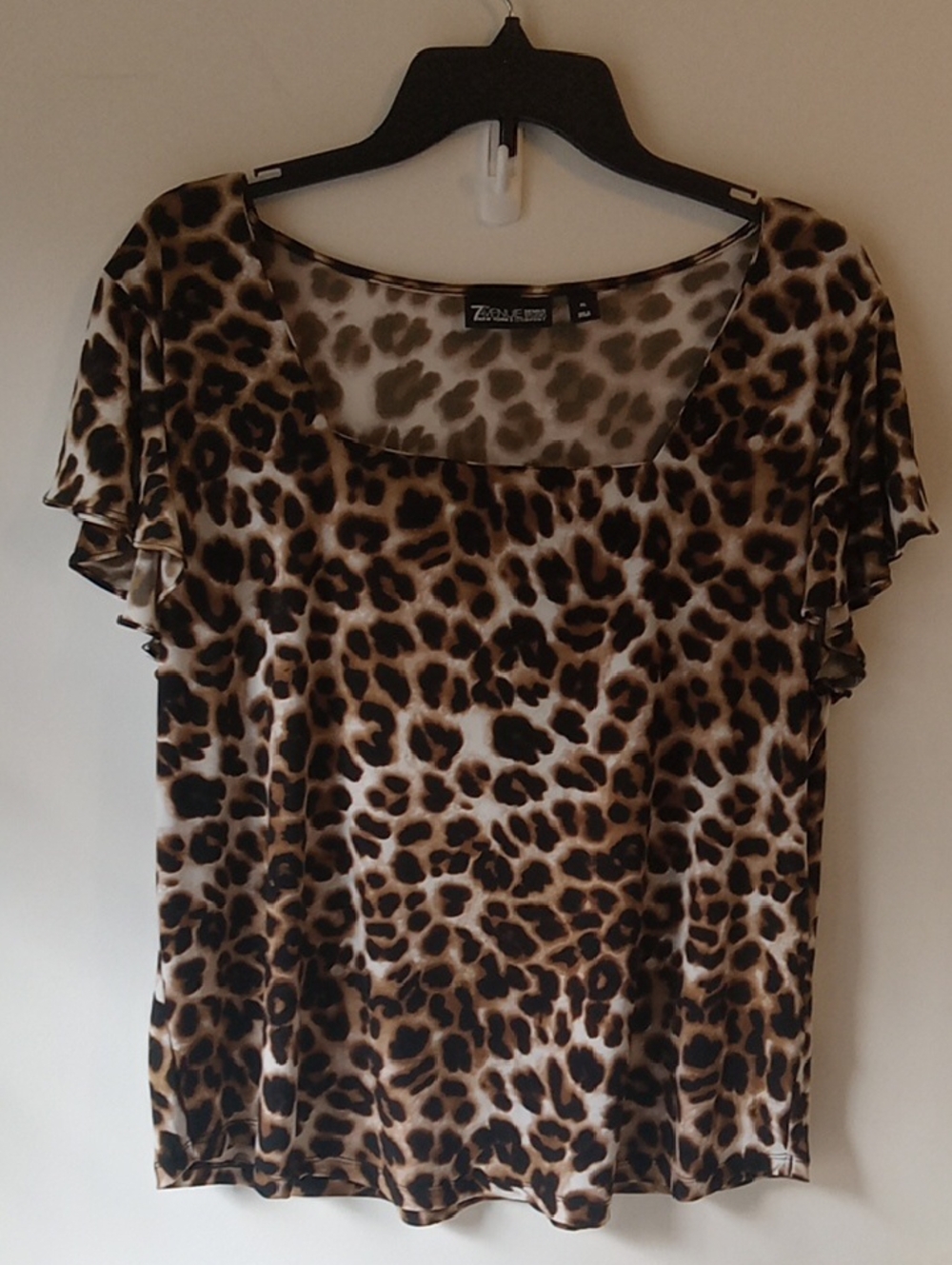 7th Avenue Leopard Print Flutter Sleeve Top - Picture 1 of 4